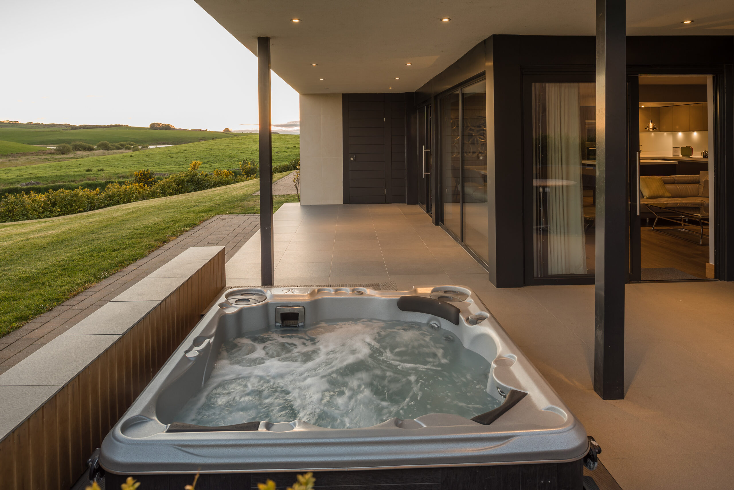 Lochside hot tub after Quoin lighting and post-production